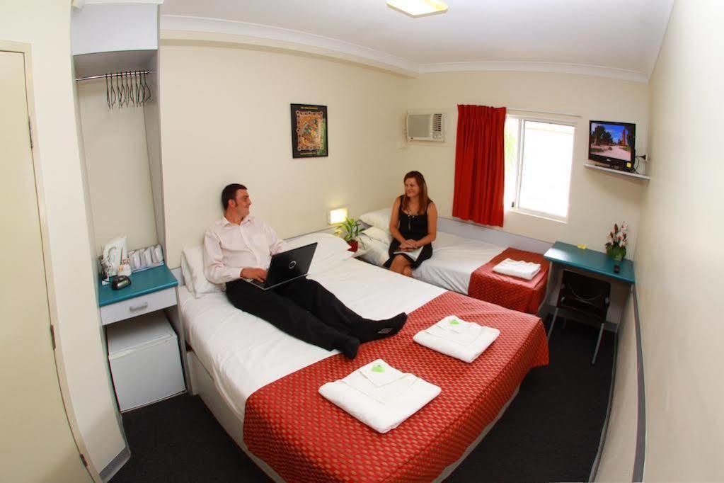 Value Inn Darwin Exterior photo